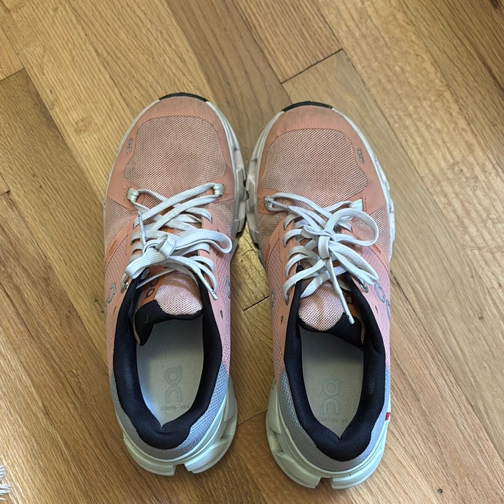 Women's Pink On Running Running Shoes